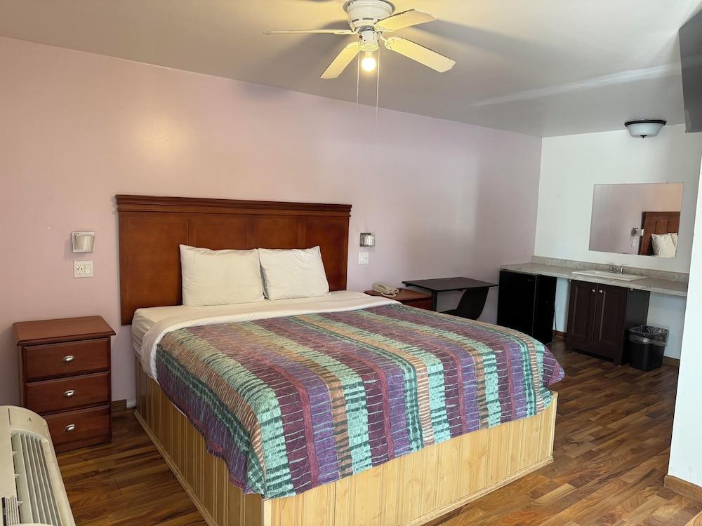 Pleasant Hill Motel photo 1