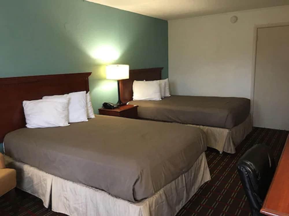 Fiddler's Inn photo 11