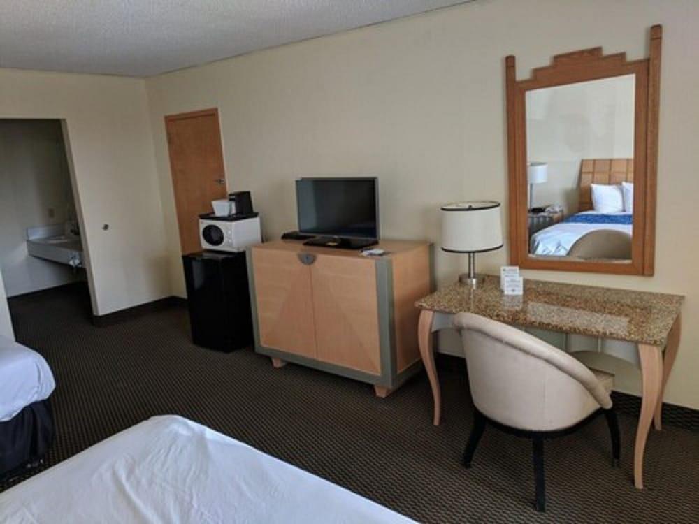 Travelodge by Wyndham Clovis photo 19