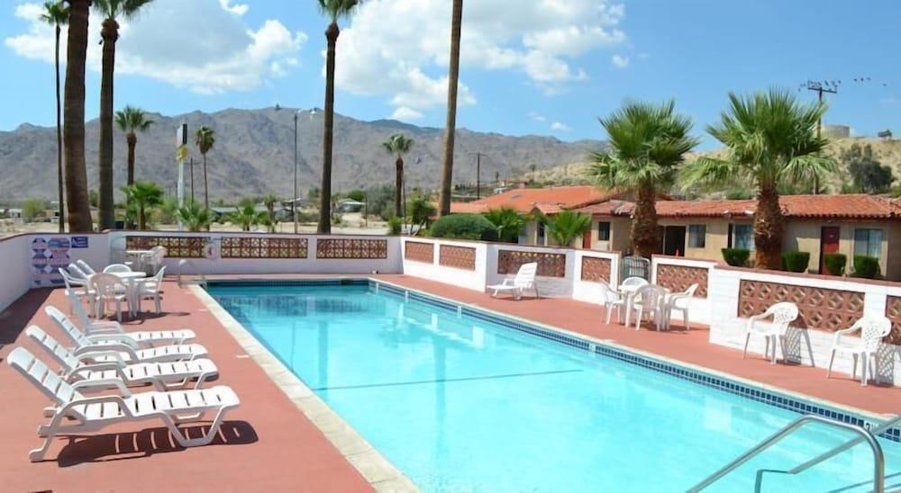 El Rancho Dolores Motel at Joshua Tree National Park photo 26