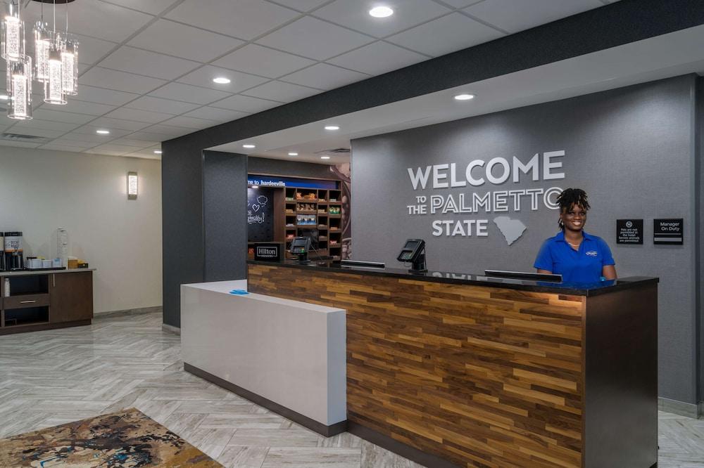 Hampton Inn Hardeeville photo 27