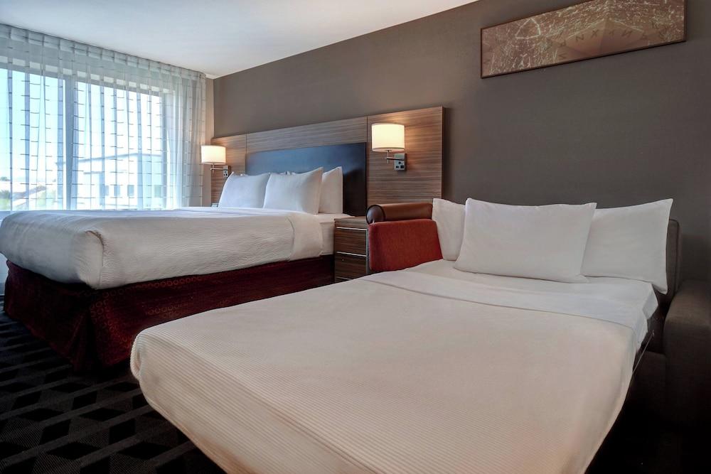 TownePlace Suites by Marriott Las Vegas Airport South photo 22