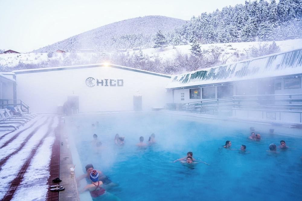 Chico Hot Springs Resort & Day Spa photo 31
