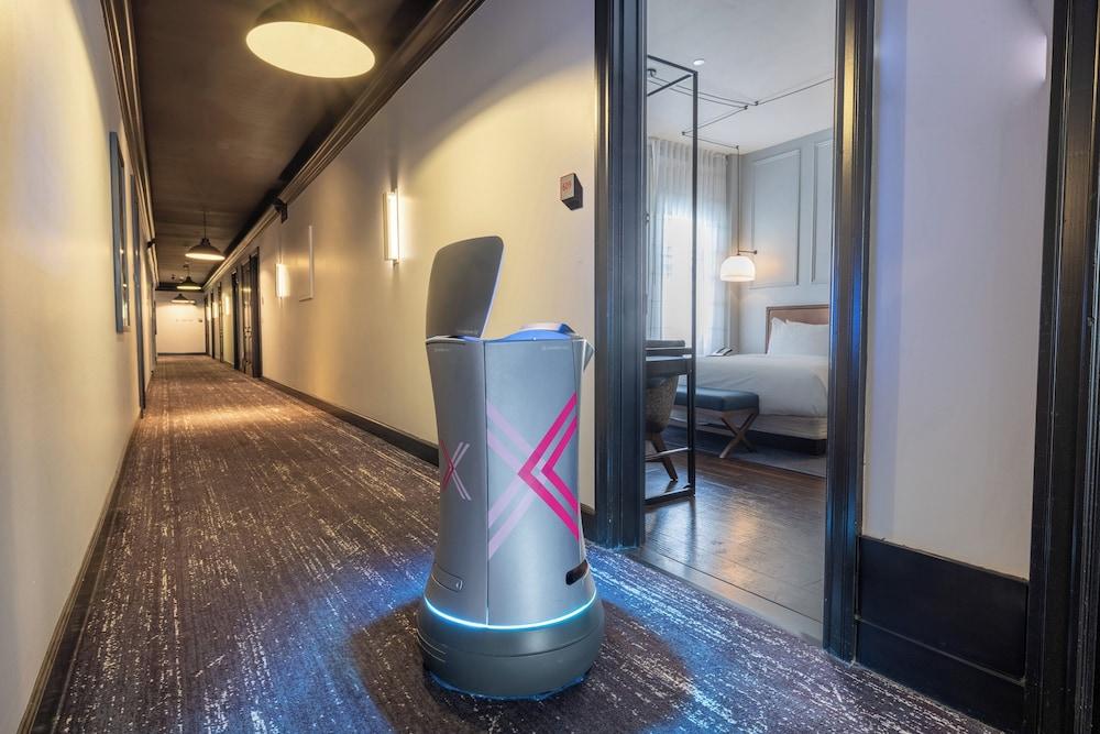 Axiom Hotel photo 52