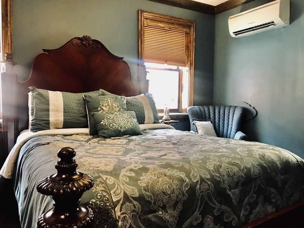 Symphony Hotel & Restaurant photo 57