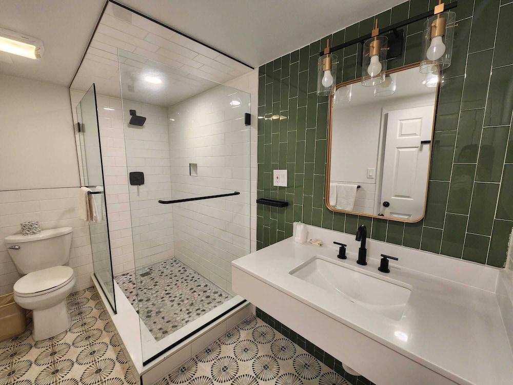 Westview Motel photo 10