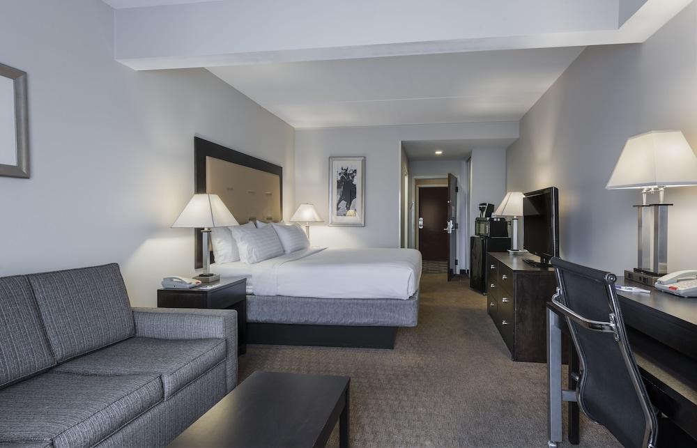 Holiday Inn Express Hotel and Suites Laurel by IHG photo 12