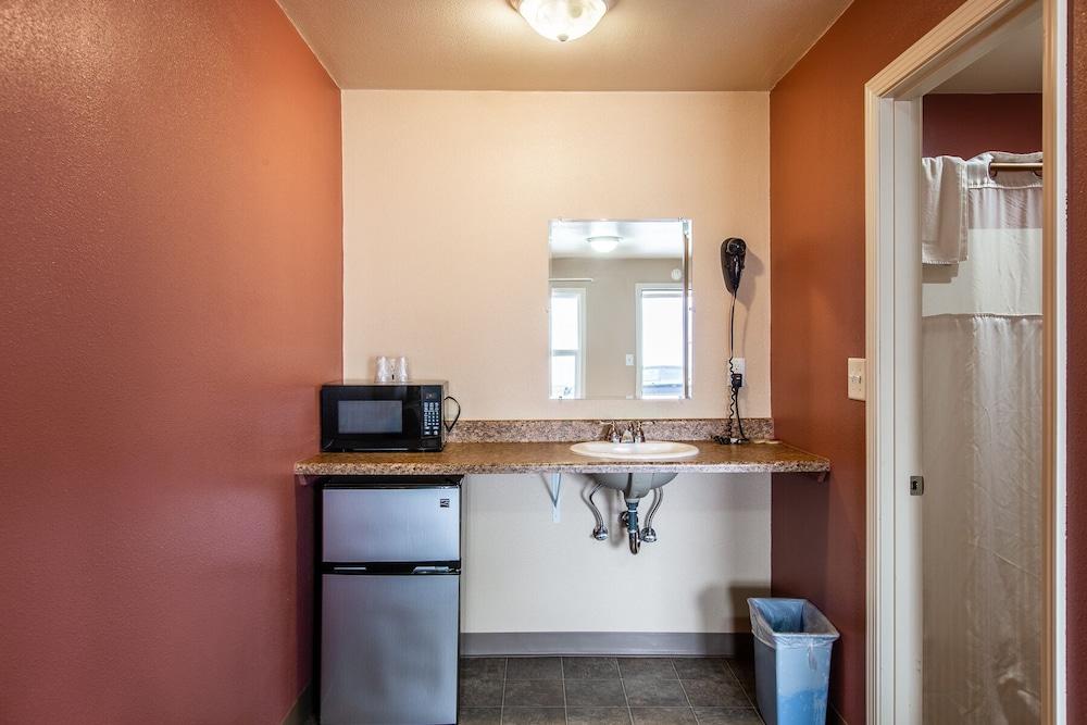 Autzen Inn photo 7