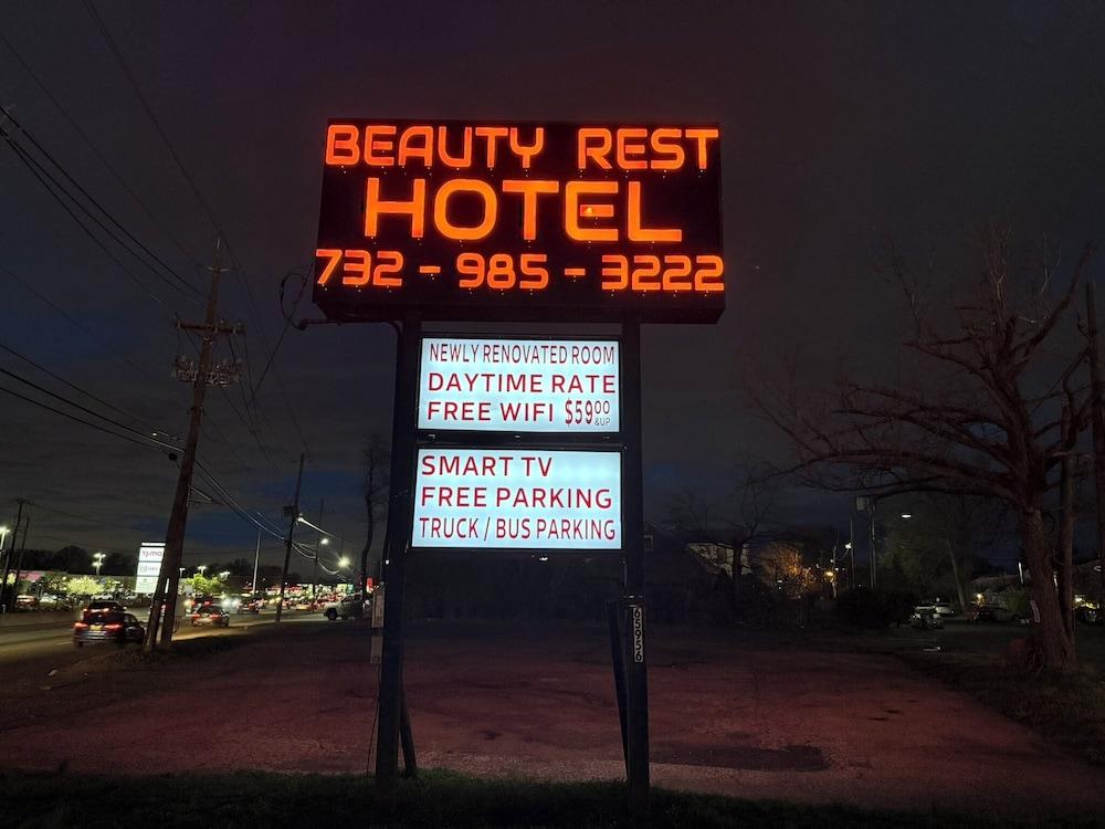 Beauty Rest Hotel photo 12