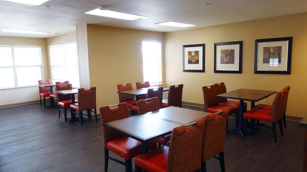 Extended Stay America Suites Dallas Las Colinas Green Park D photo 28