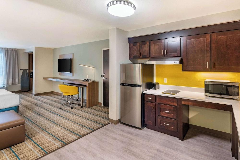 MainStay Suites Spokane Airport photo 19