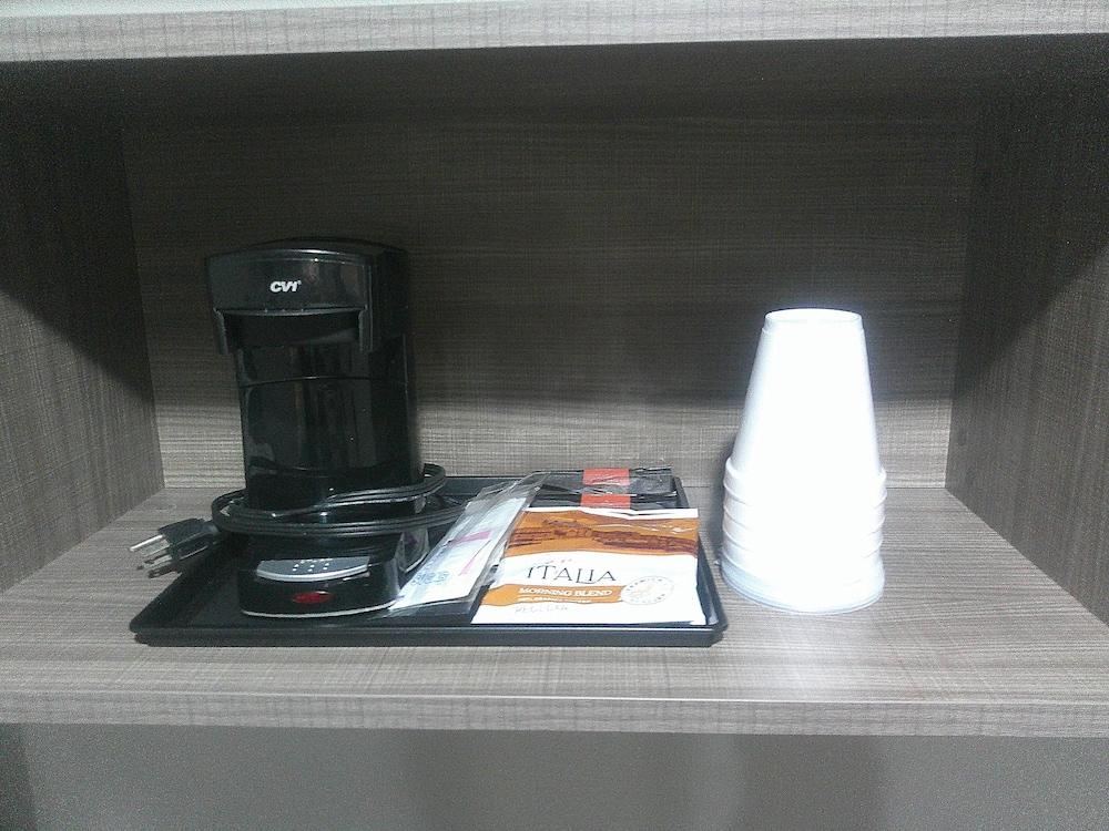 Red Roof Inn Del Rio photo 3