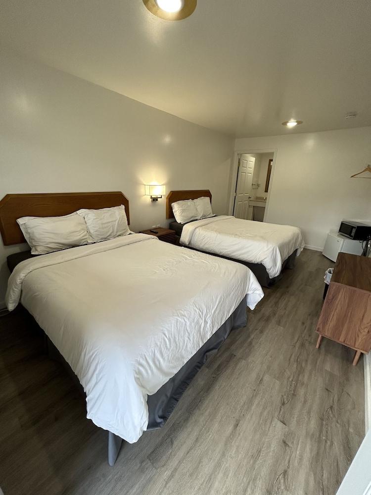 Lake View Inn photo 6