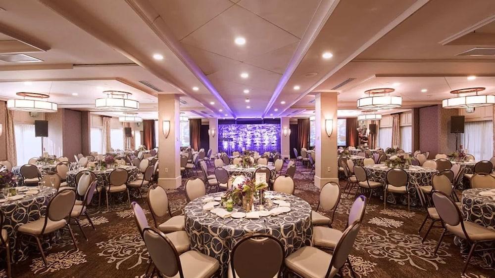 Woodcliff Hotel and Spa photo 59