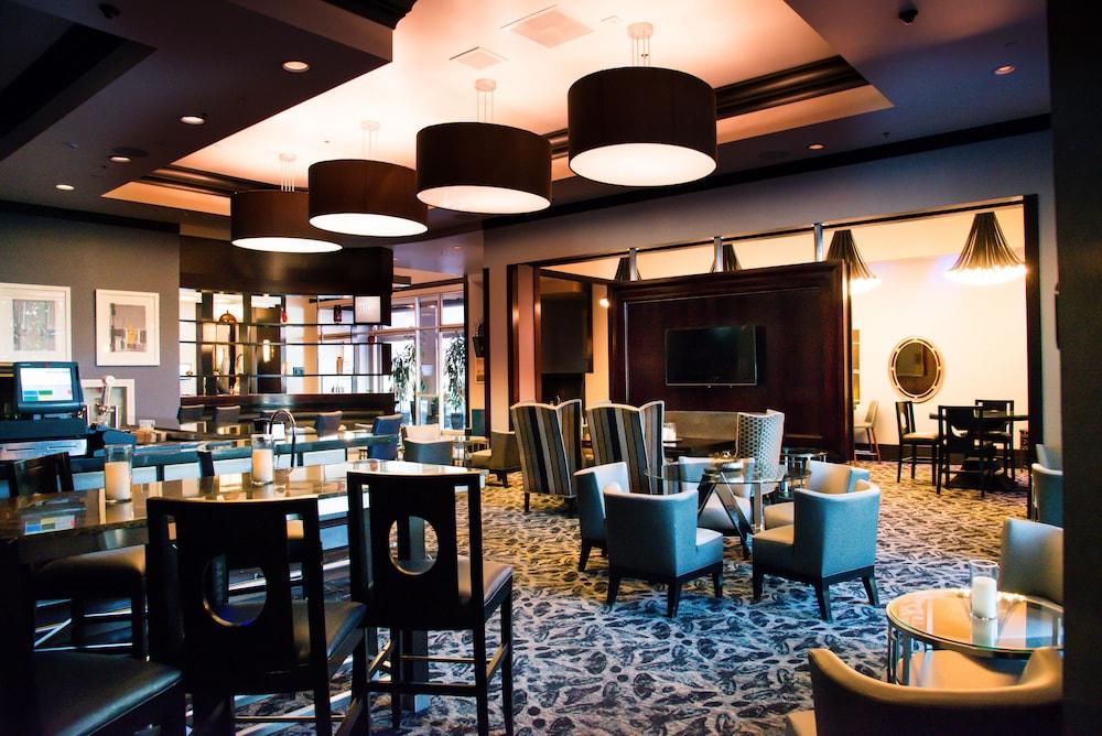 The Platinum Hotel photo 31