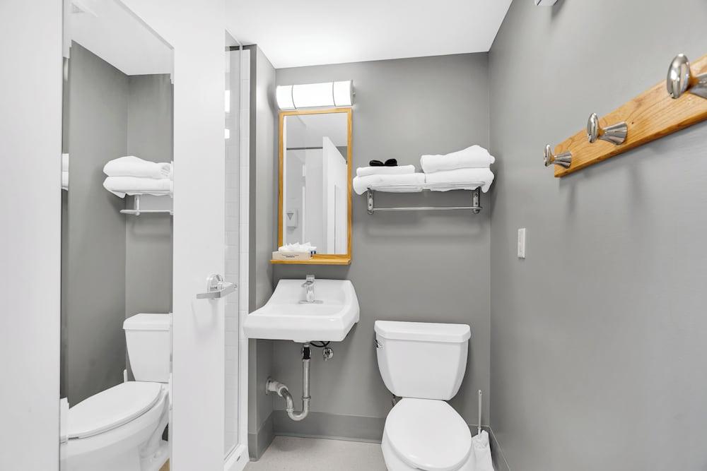 The Quisby Hotel photo 51