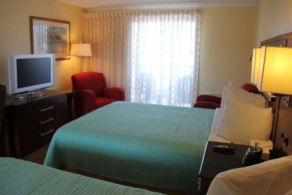 Seaside Inn photo 25