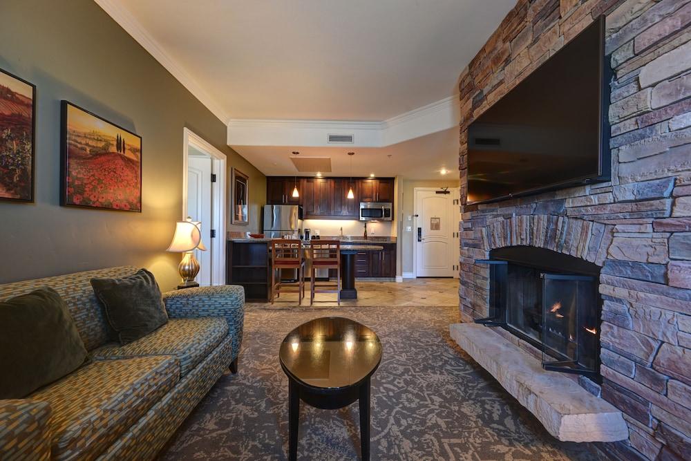Bellasera Hotel & Suites Paso Robles, Tapestry by Hilton photo 32