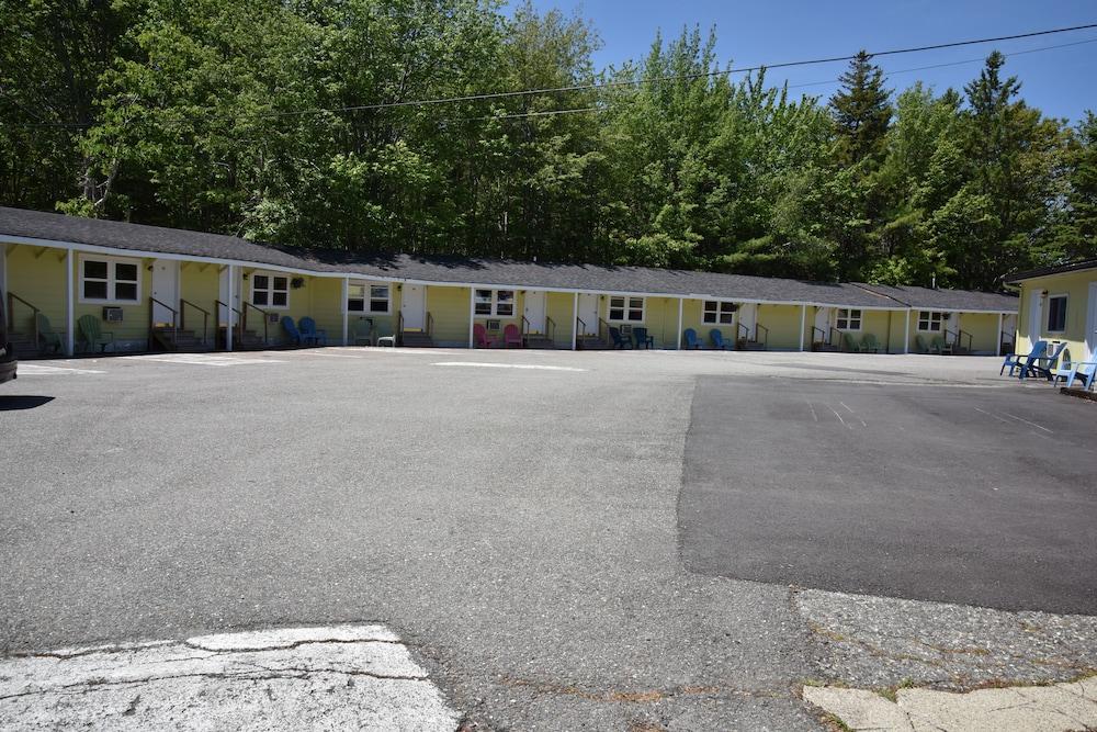 Robbins Motel photo 16