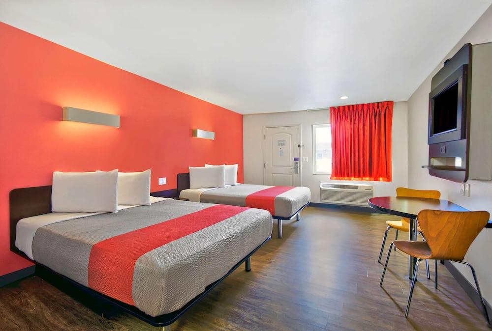 Motel 6 Victorville - Desert Express photo 22
