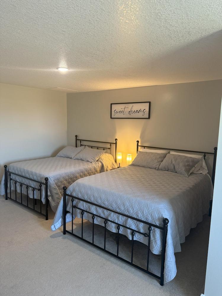 Heritage Homestead Inn photo 16