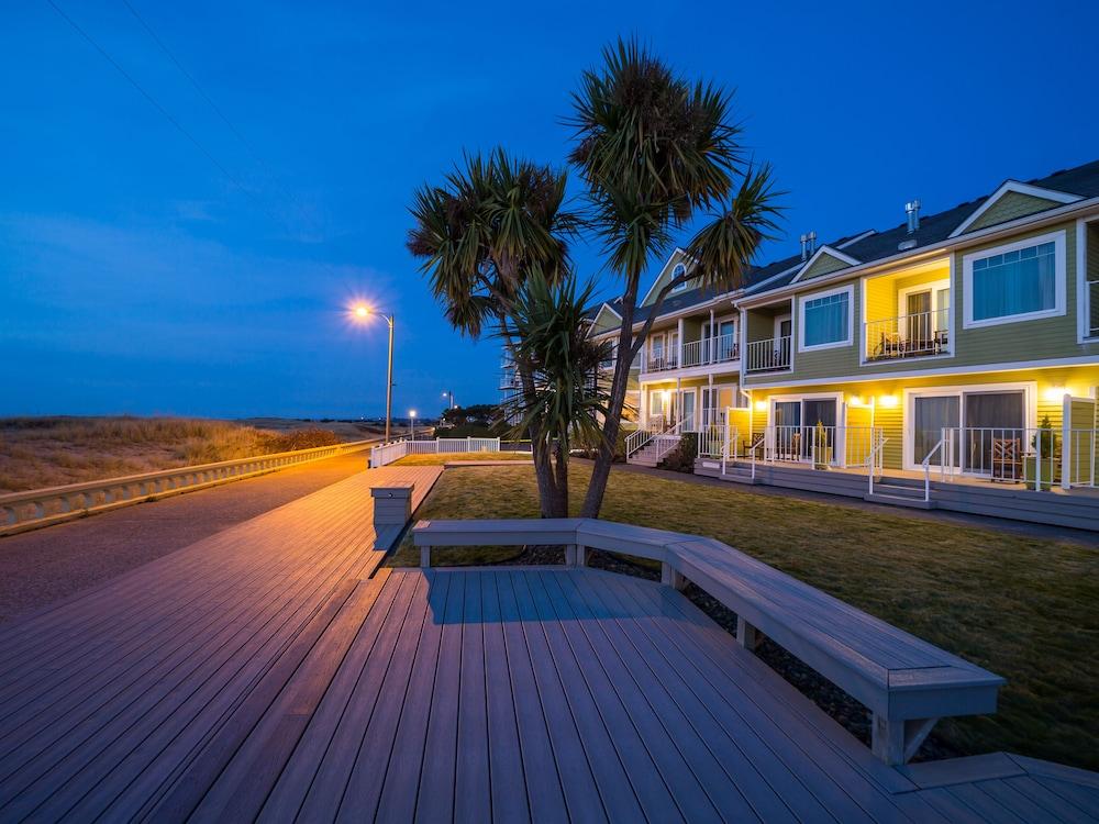 Inn of the Four Winds Oceanfront Seaside photo 25