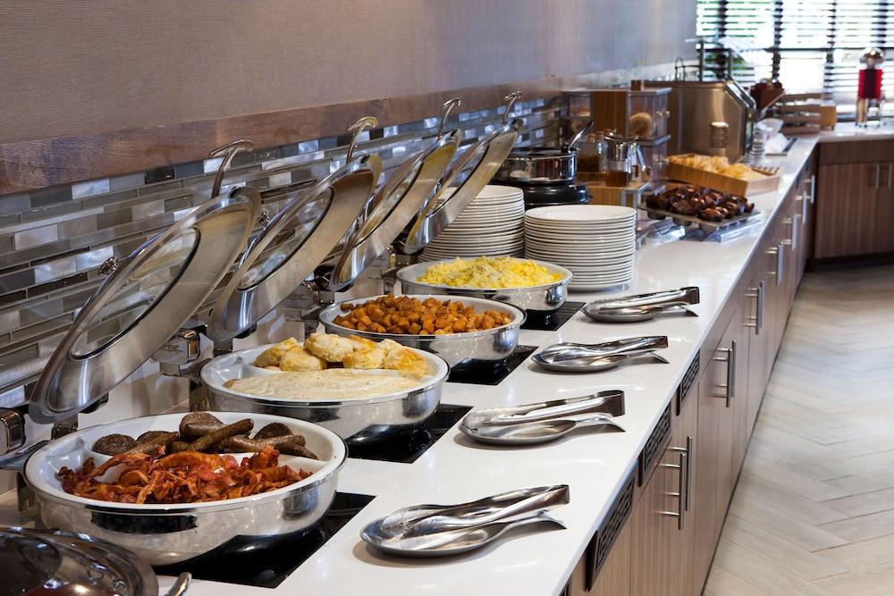 DoubleTree by Hilton Murfreesboro photo 39
