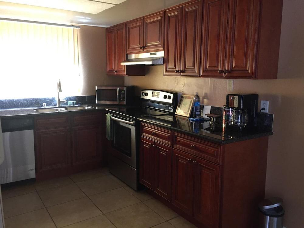 The Village Palm Desert photo 43