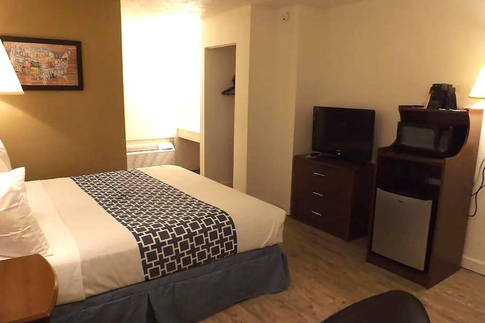 Coratel Inn & Suites By Jasper McCook photo 17