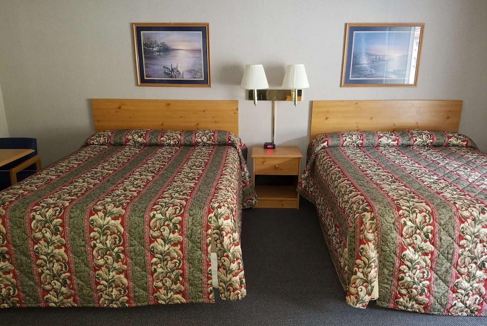 Knights Inn Franklin, PA photo 2