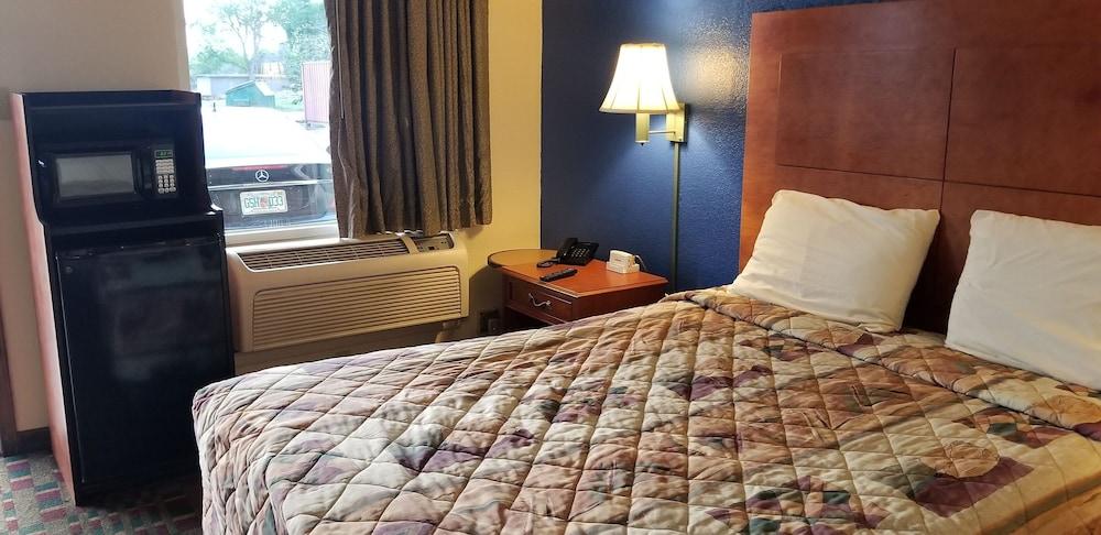 Executive Inn photo 6