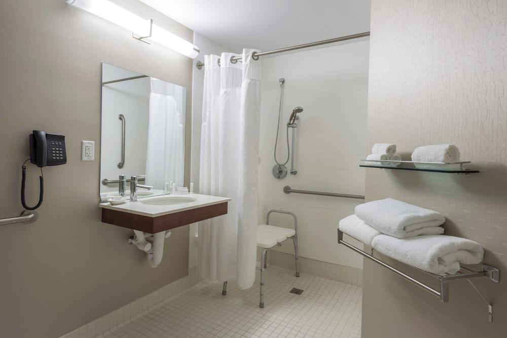 SpringHill Suites by Marriott Quakertown photo 15