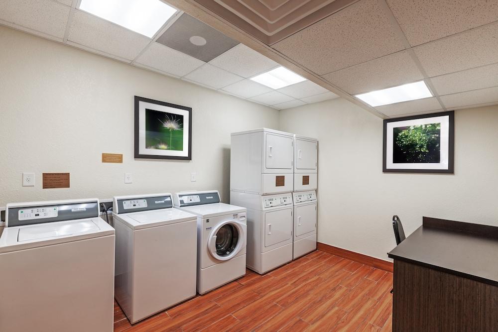 Candlewood Suites Houston North I45 by IHG photo 19