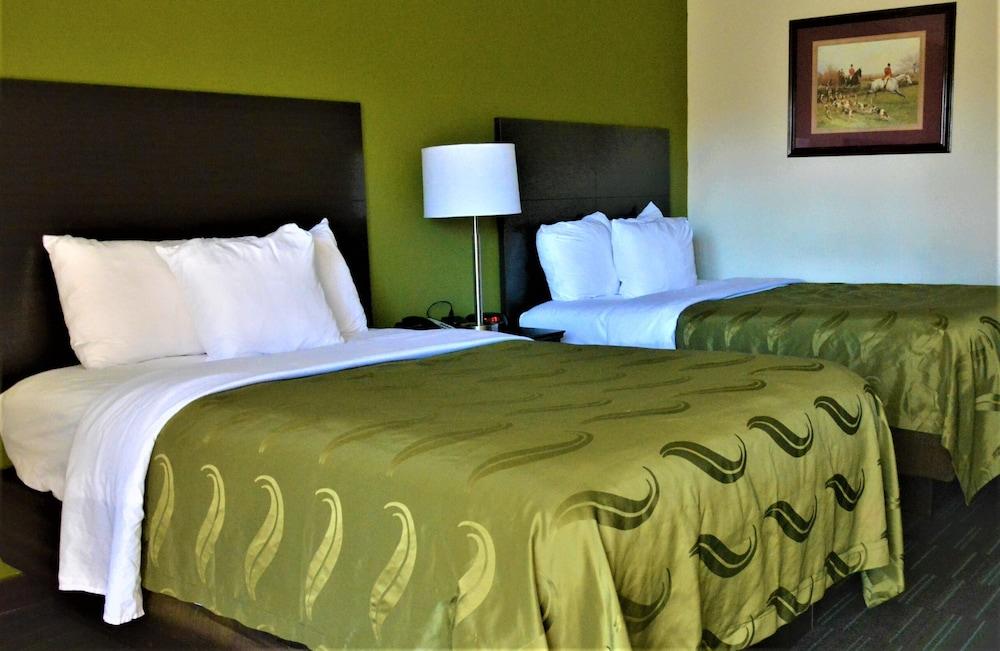 Quality Inn Culpeper photo 12
