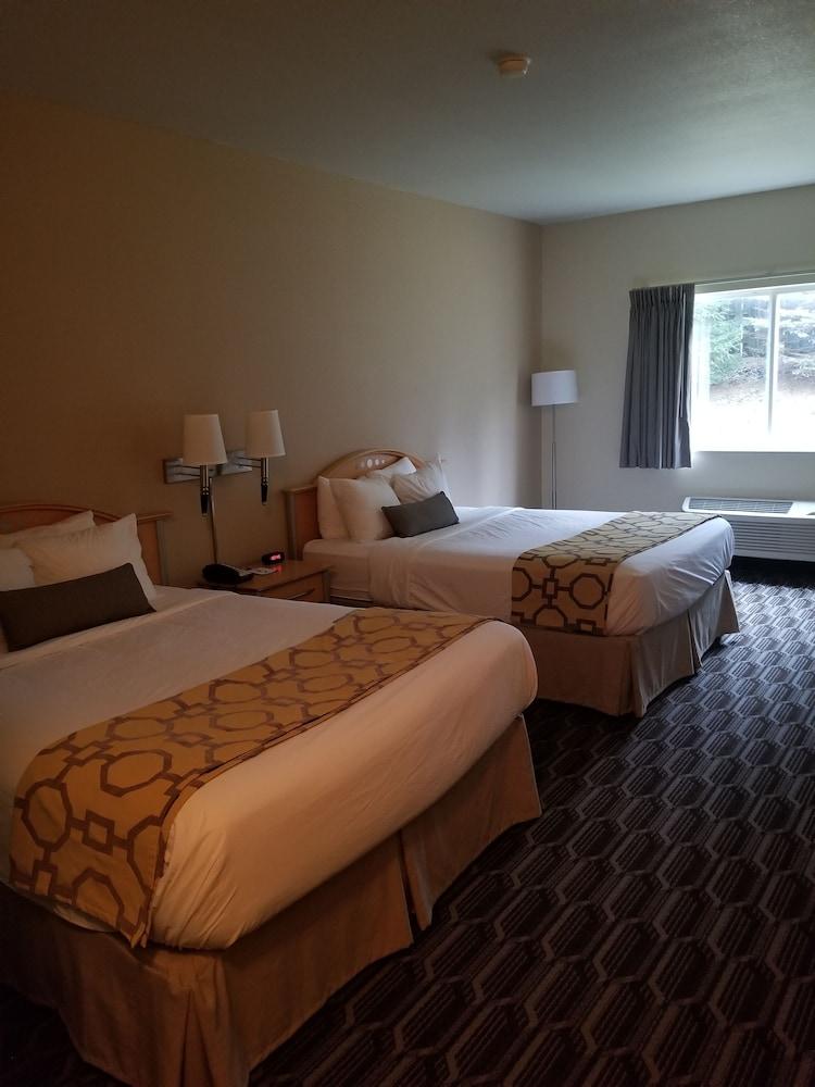 Baymont by Wyndham Noblesville photo 6