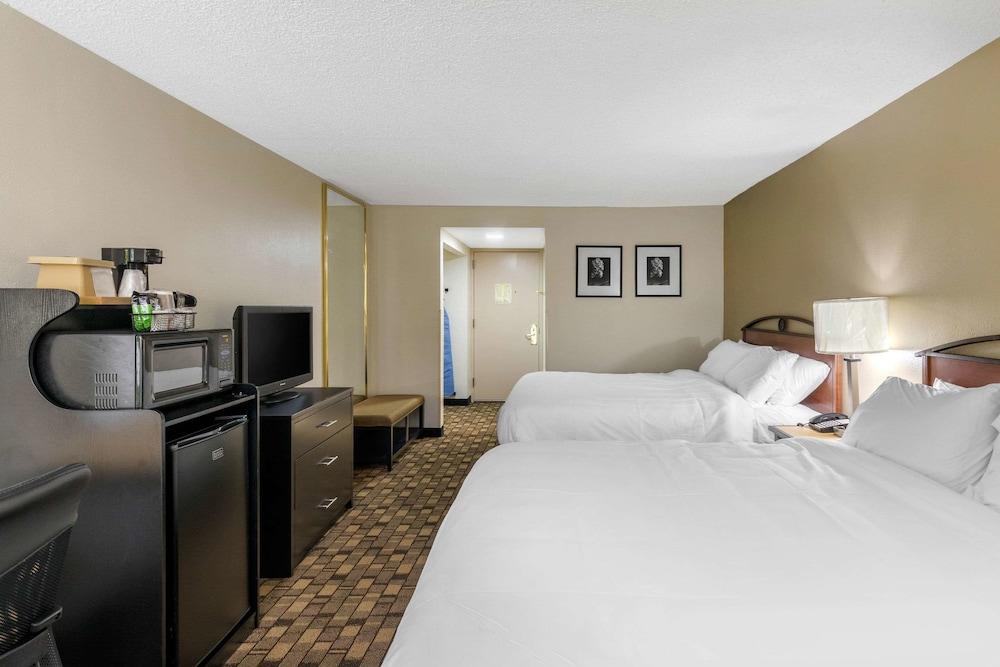Quality Inn Tyler - Lindale photo 15