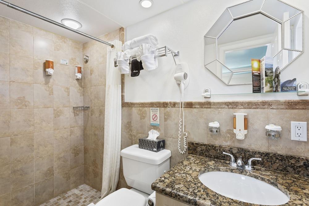 Bay Palms Waterfront Resort - Hotel and Marina photo 66