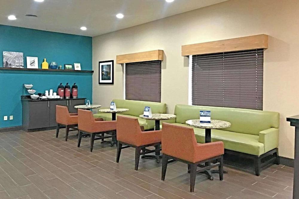 Comfort Inn & Suites O'Fallon - St. Louis Area photo 28