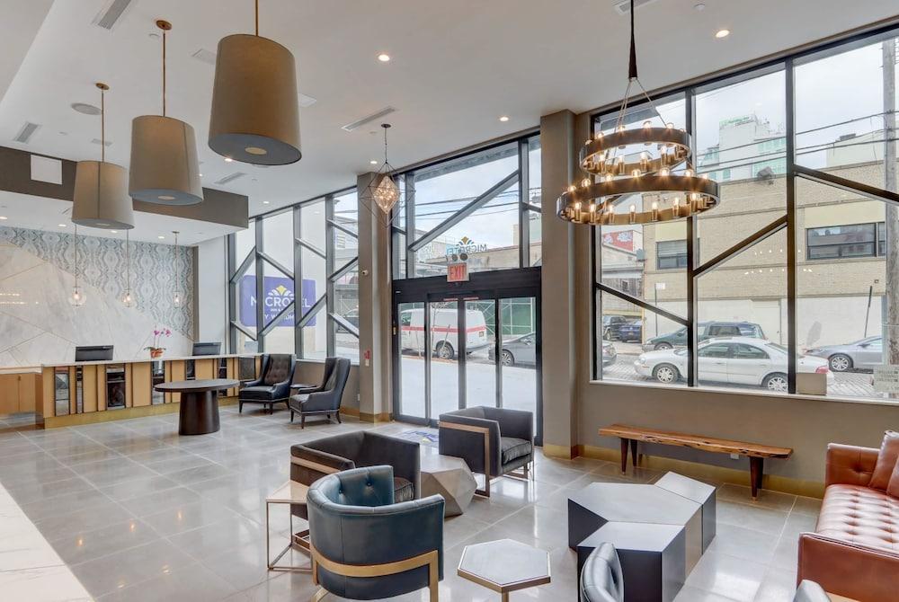 Microtel Inn by Wyndham Long Island City photo 6