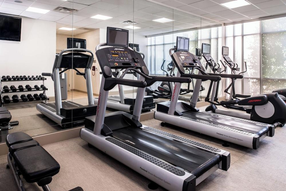 SpringHill Suites Huntsville Downtown photo 22