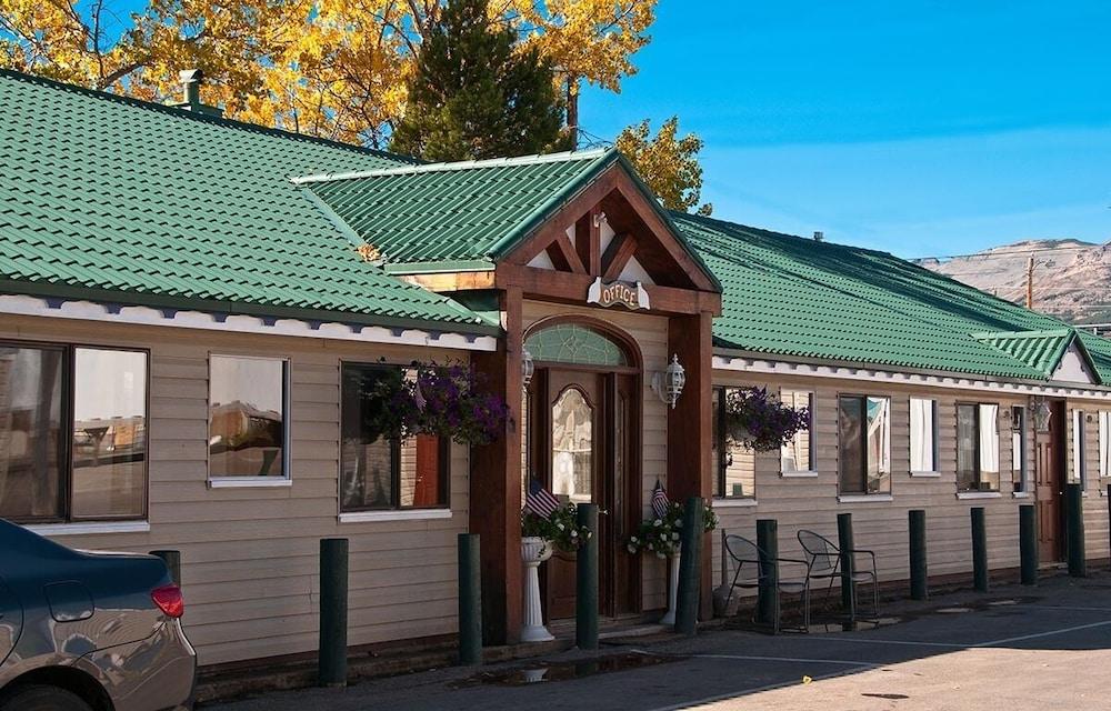 DB Botique and Cabins photo 94