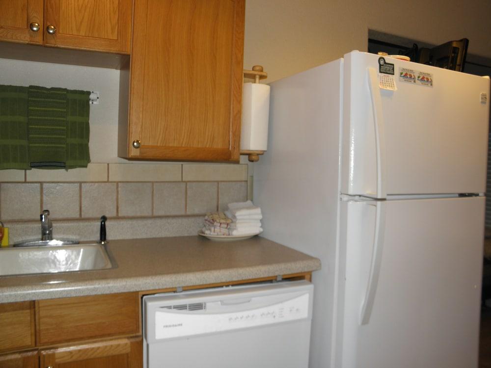 Sea Haven Motel & Guest House photo 46