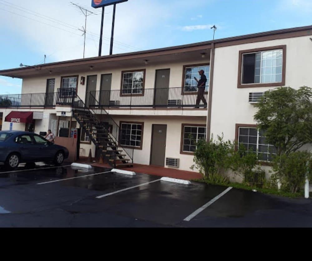 Colton Motel photo 3