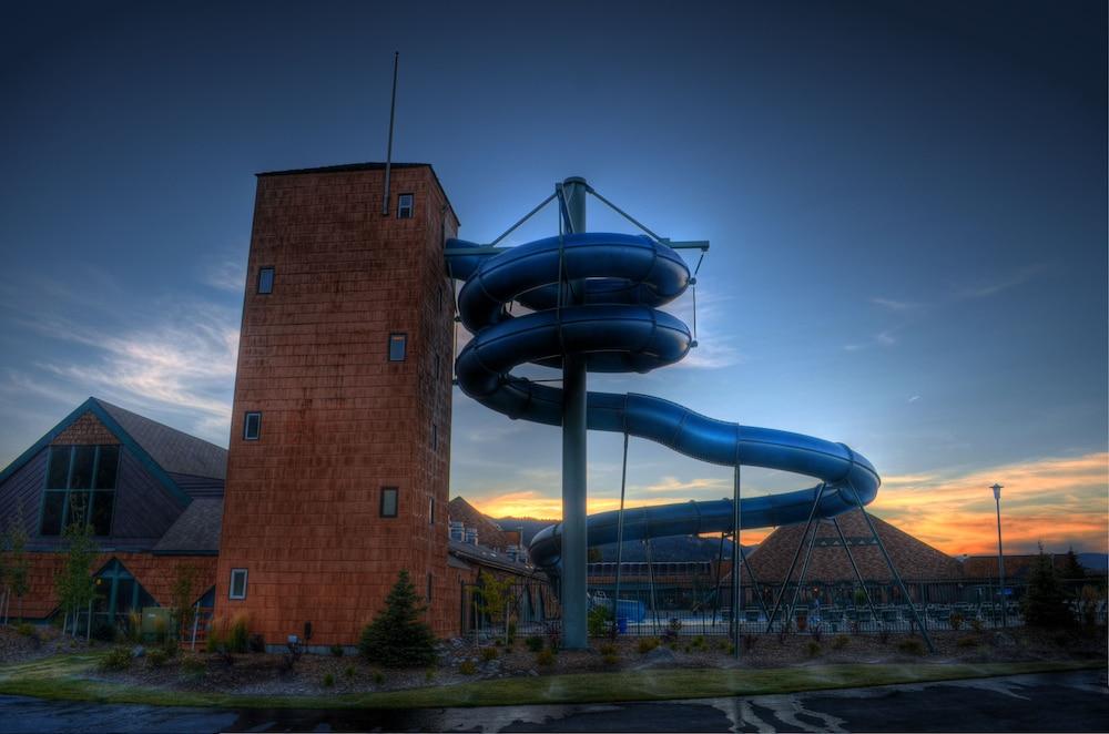 Fairmont Hot Springs Resort photo 4