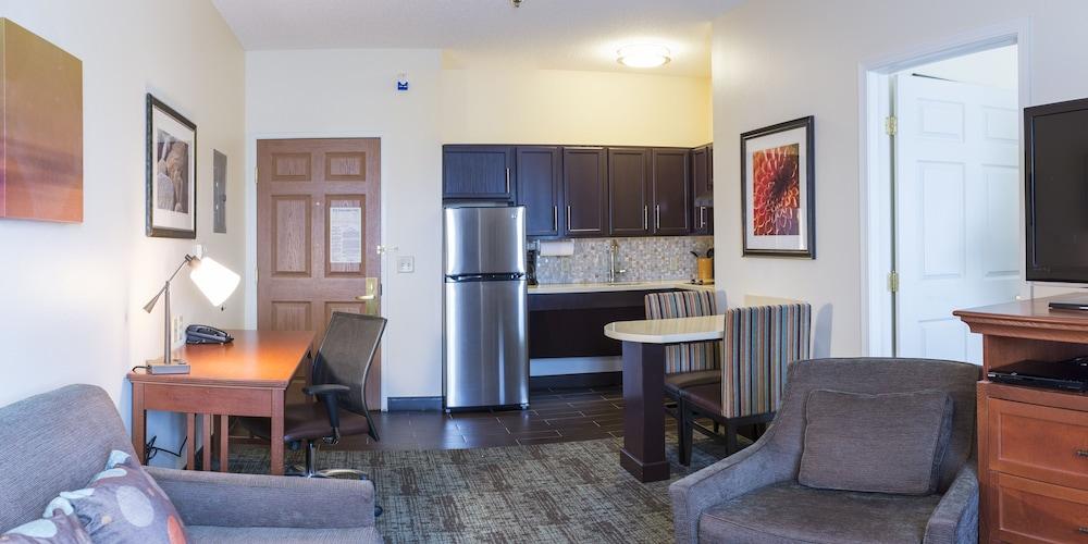 Staybridge Suites Fargo by IHG photo 70