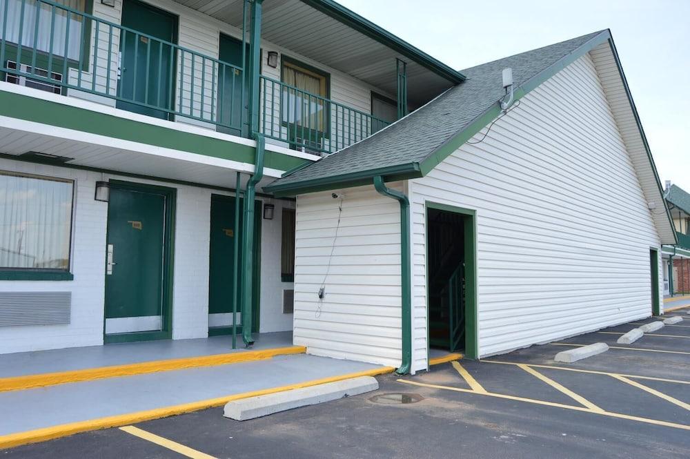 Travel Inn photo 20