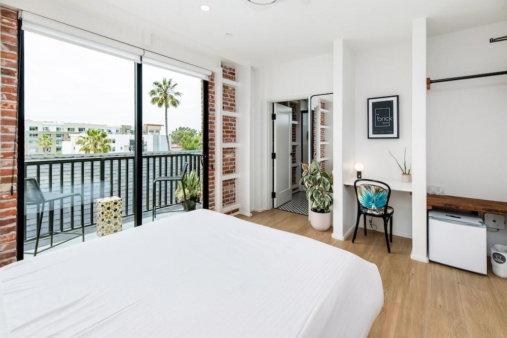 The Brick Hotel photo 11