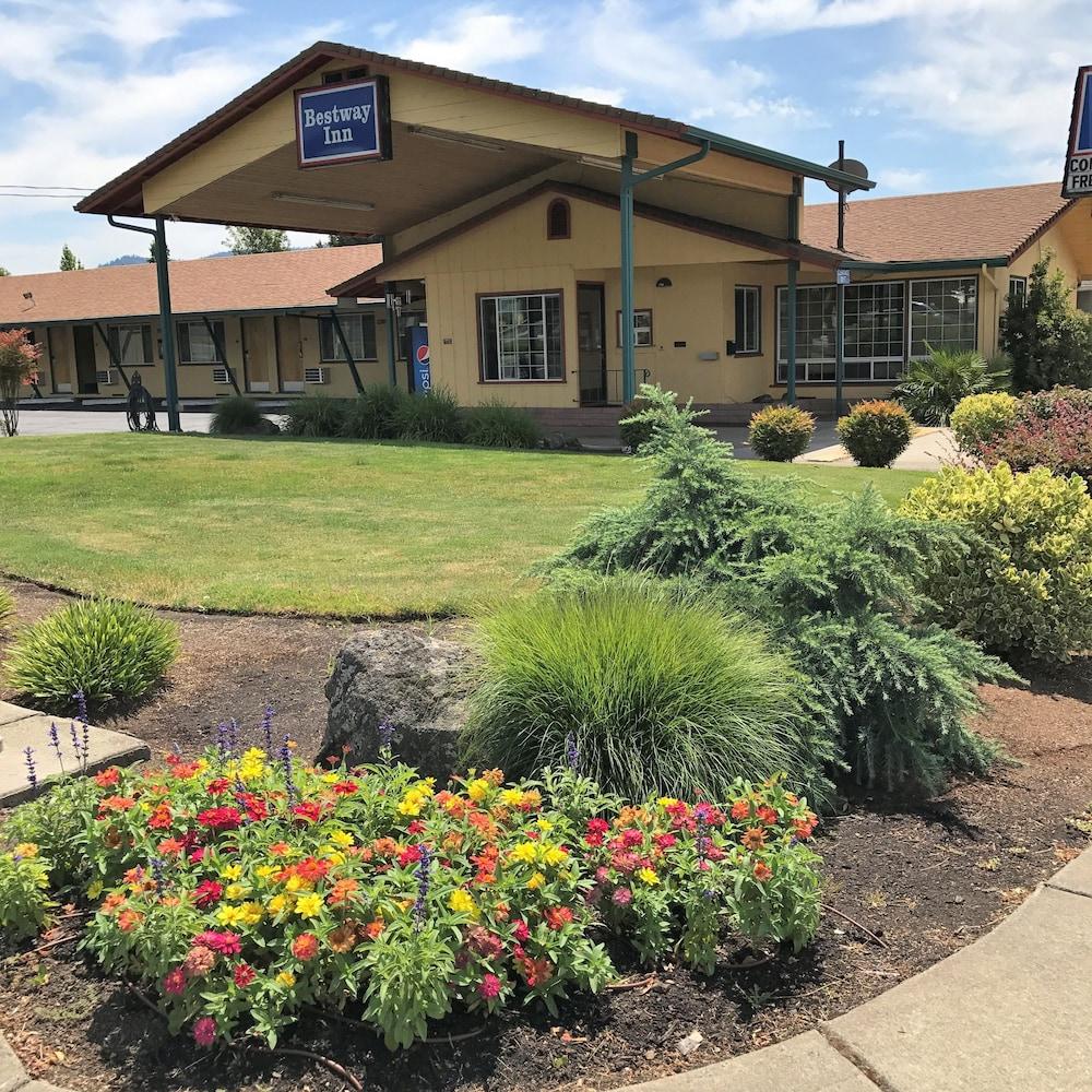Bestway Inn photo 16