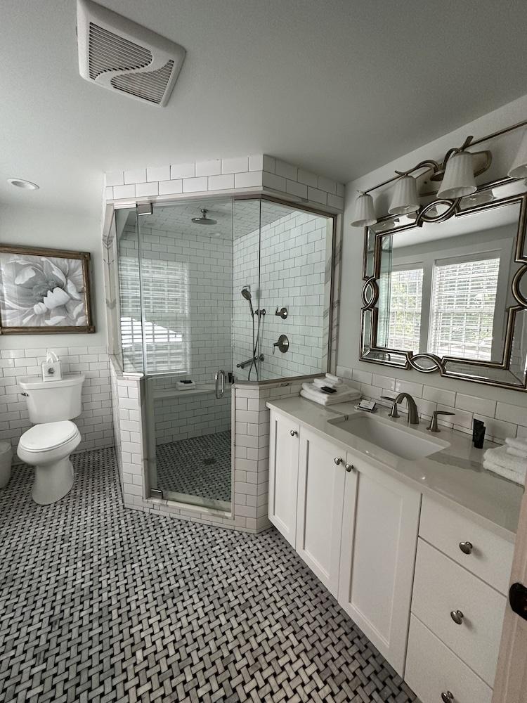 Buttermilk Falls Inn photo 11