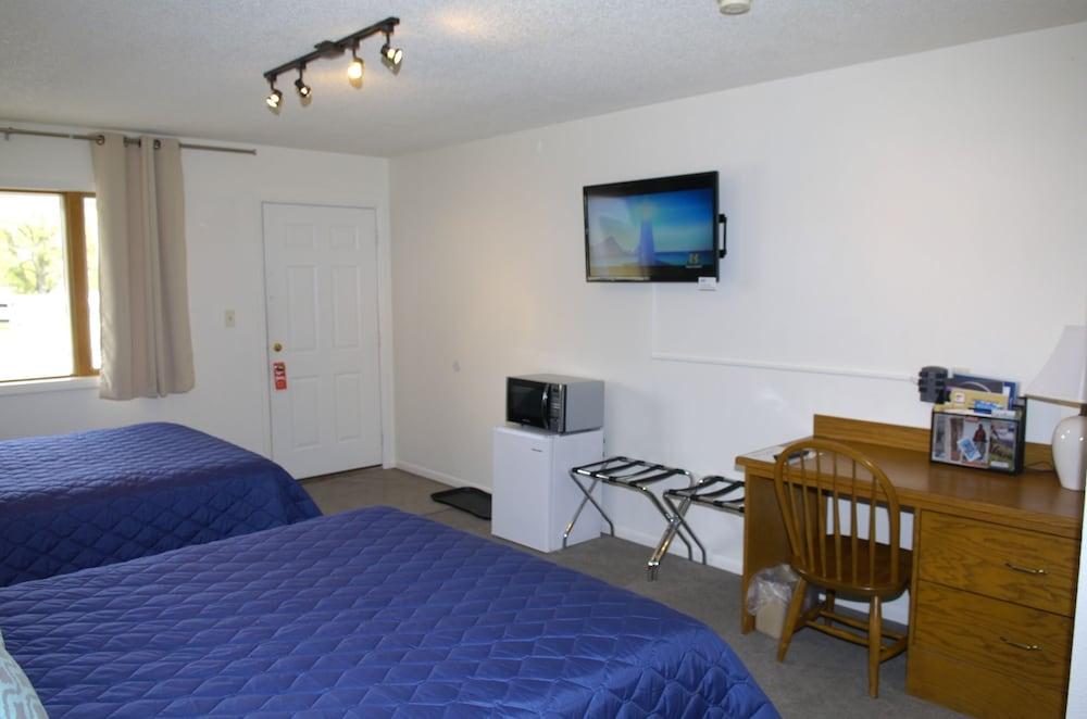 Trout Montana Motel photo 30